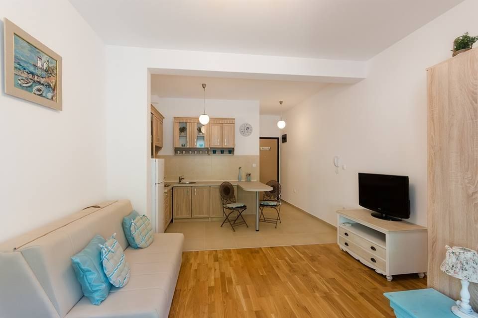 Квартира в Бечичи, Черногория, 30 м2 фото 4