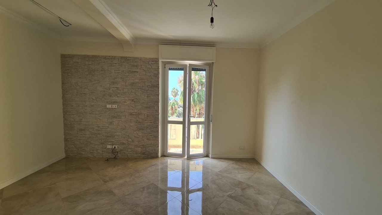 Апартаменты в Сан-Ремо, Италия, 55 м2 фото 2