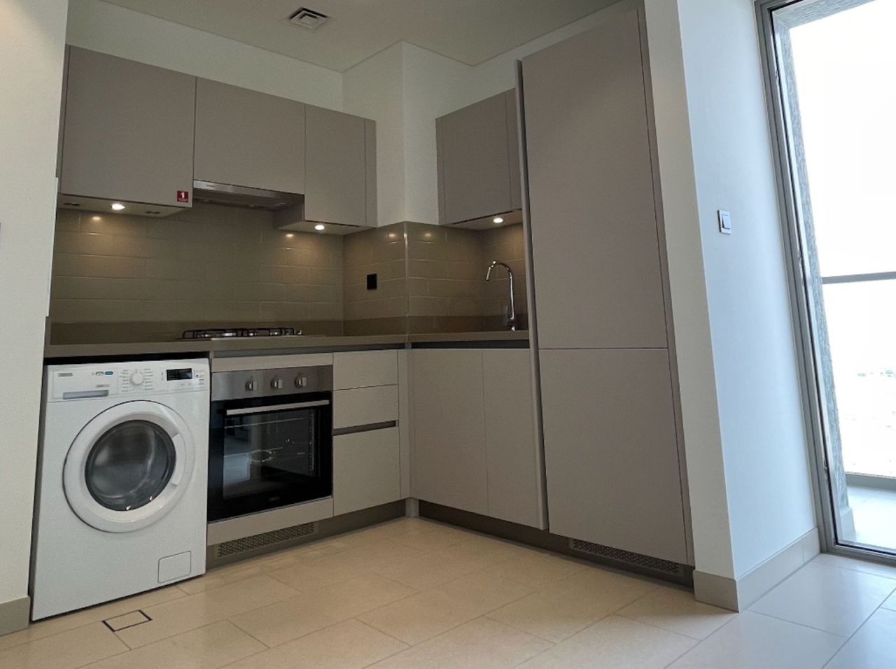 Апартаменты в Дубае, ОАЭ, 50 м2 фото 3
