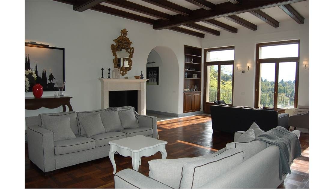 Вилла у озера Комо, Италия, 350 м2 фото 3