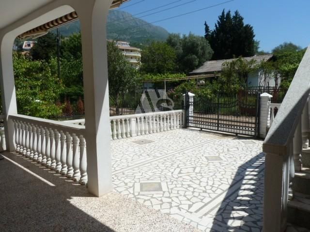 Дом в Добра Воде, Черногория, 180 м2 фото 2
