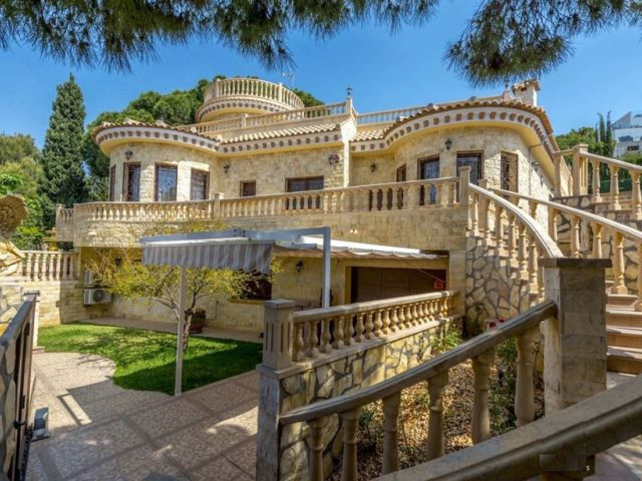 Вилла в Кампоамор, Испания, 270 м2 фото 2