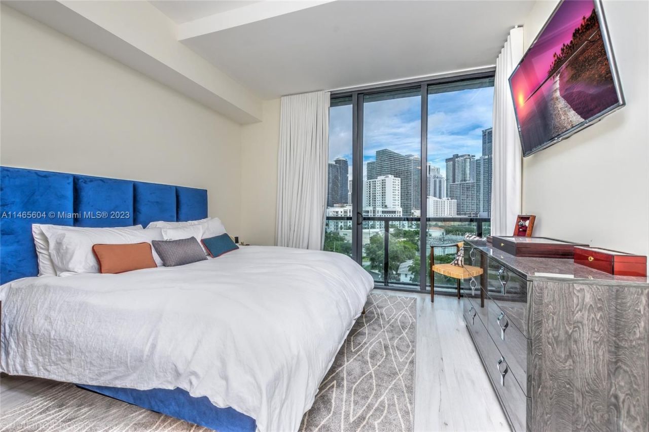 Квартира в Майами, США, 90 м2 фото 2