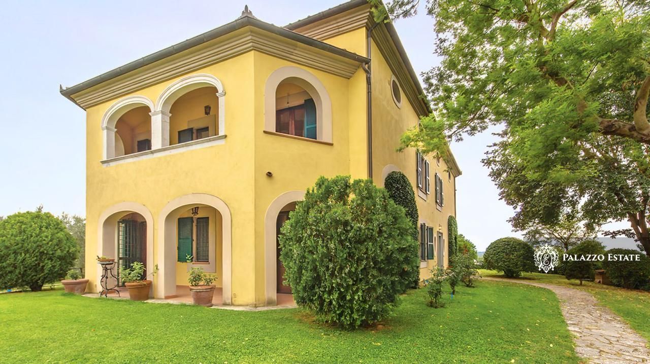 Дом в Кастильоне-дель-Лаго, Италия, 650 м2 фото 3