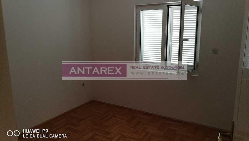 Апартаменты в Доброте, Черногория, 58 м2 фото 5