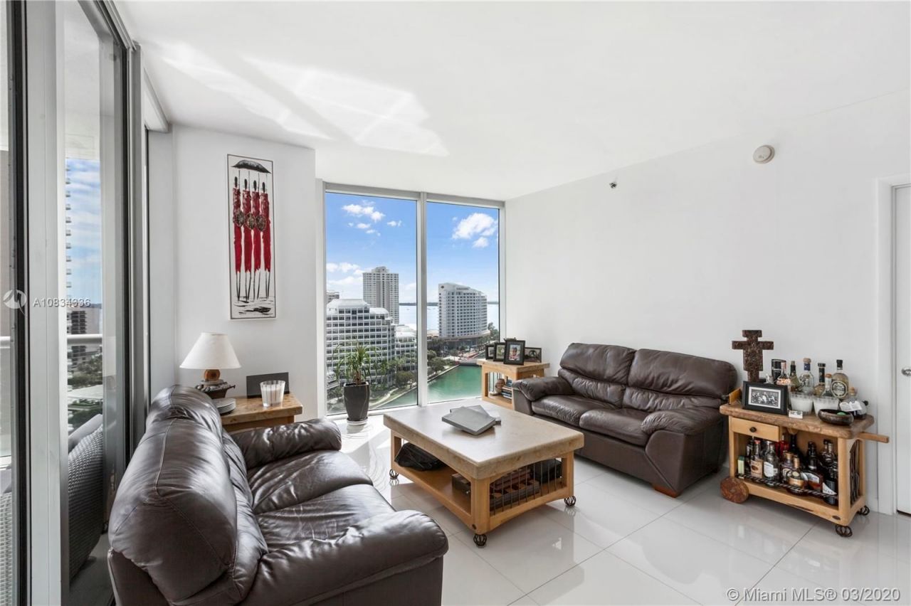 Квартира в Майами, США, 160 м2 фото 2