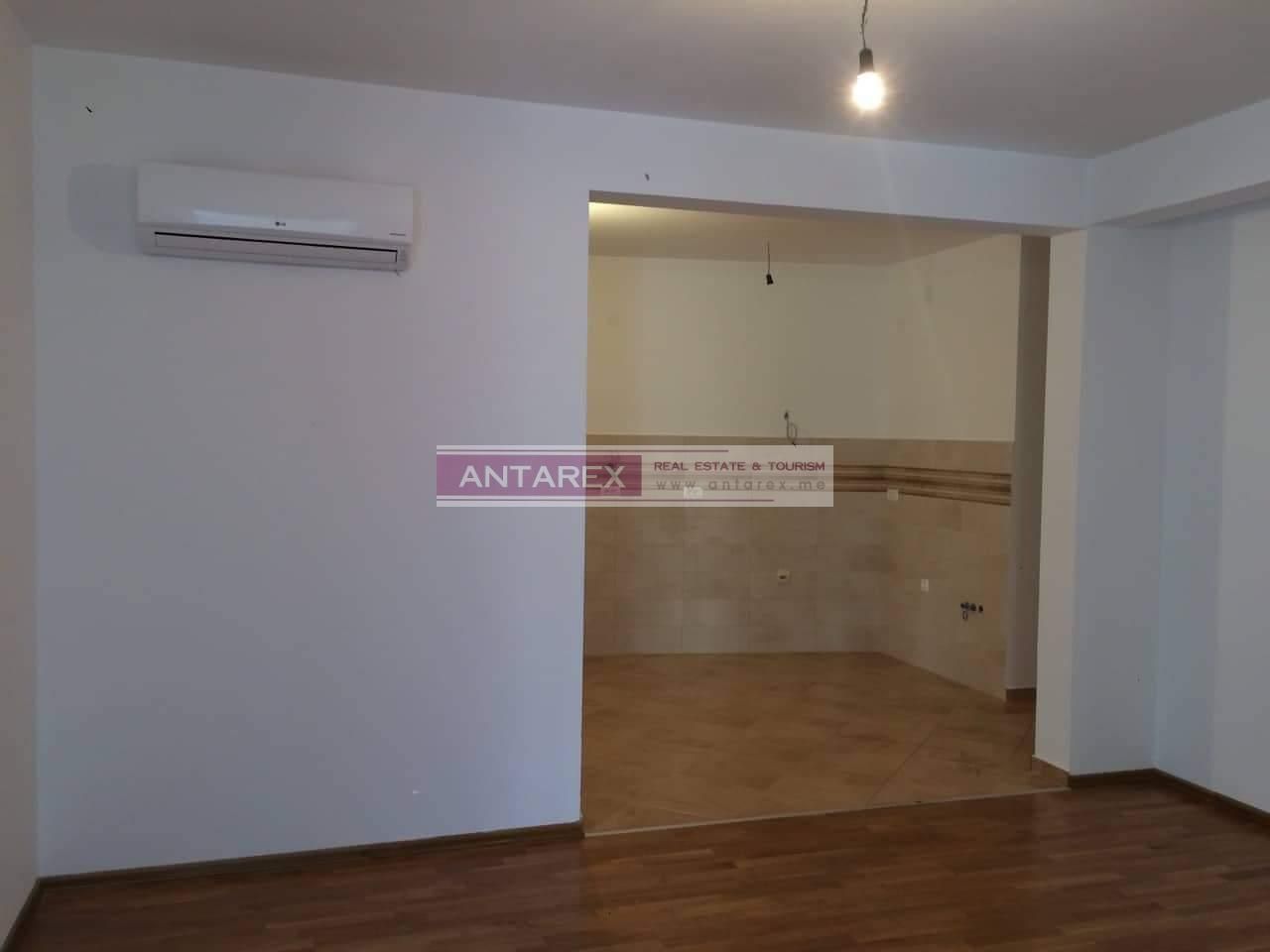 Апартаменты в Рафаиловичах, Черногория, 80 м2 фото 3