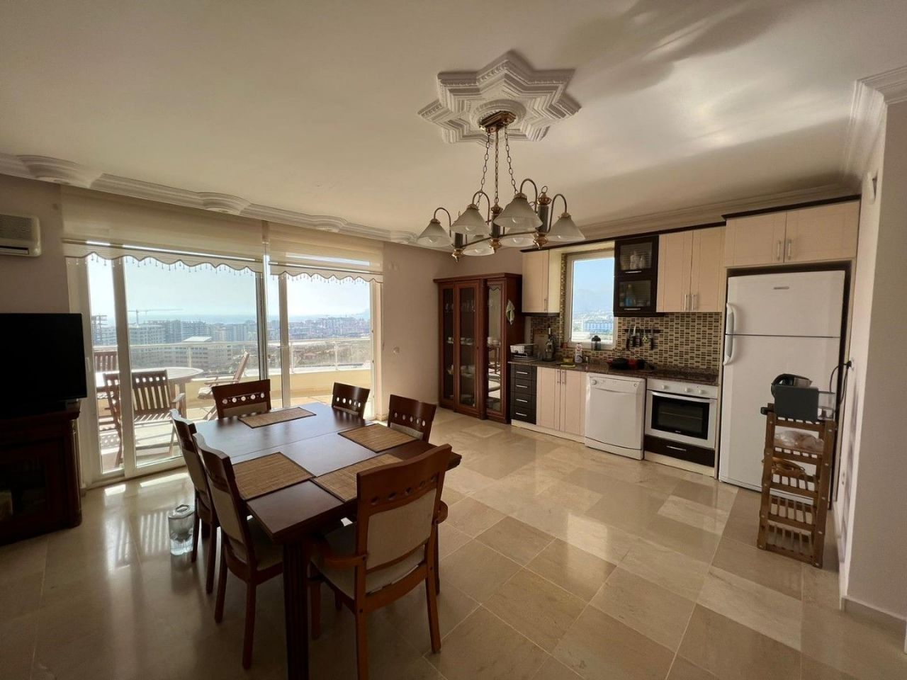 Квартира в Алании, Турция, 210 м2 фото 2