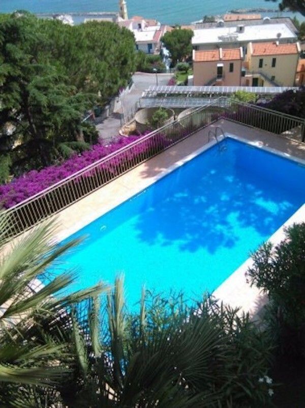 Апартаменты в Сан-Ремо, Италия, 60 м2 фото 2