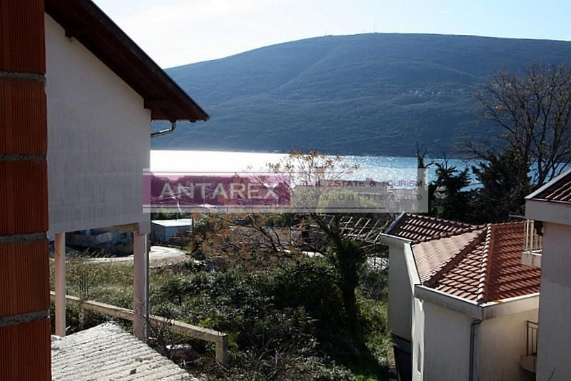 Апартаменты в Дженовичах, Черногория, 48 м2 фото 3