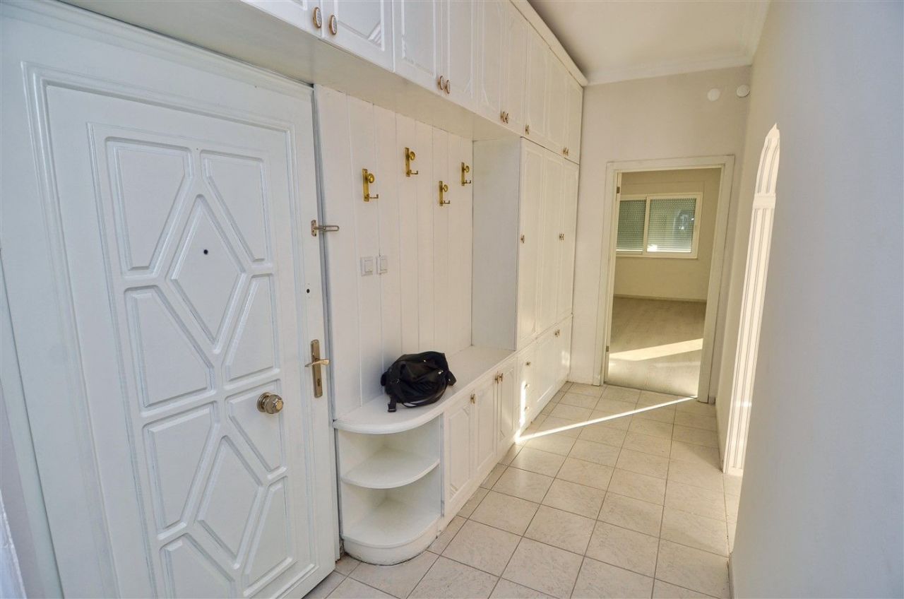 Квартира в Анталии, Турция, 140 м2 фото 2