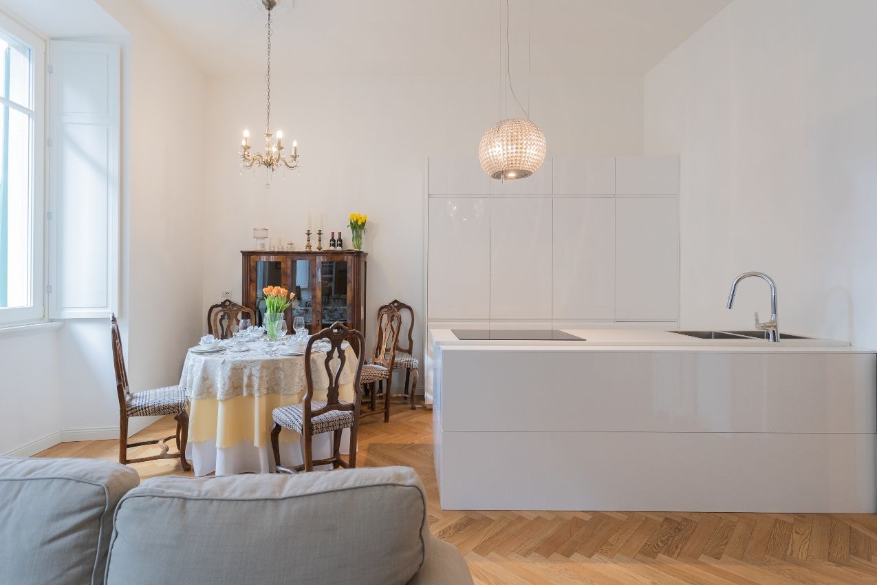 Апартаменты у озера Комо, Италия, 168 м2 фото 3