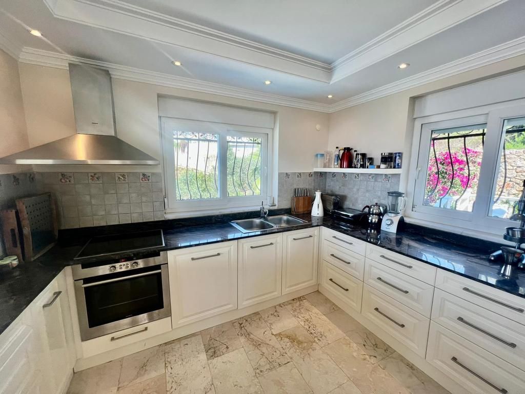 Вилла в Алании, Турция, 250 м2 фото 2
