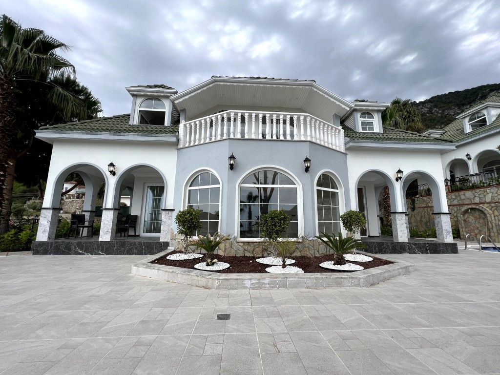Квартира в Алании, Турция, 245 м2 фото 2