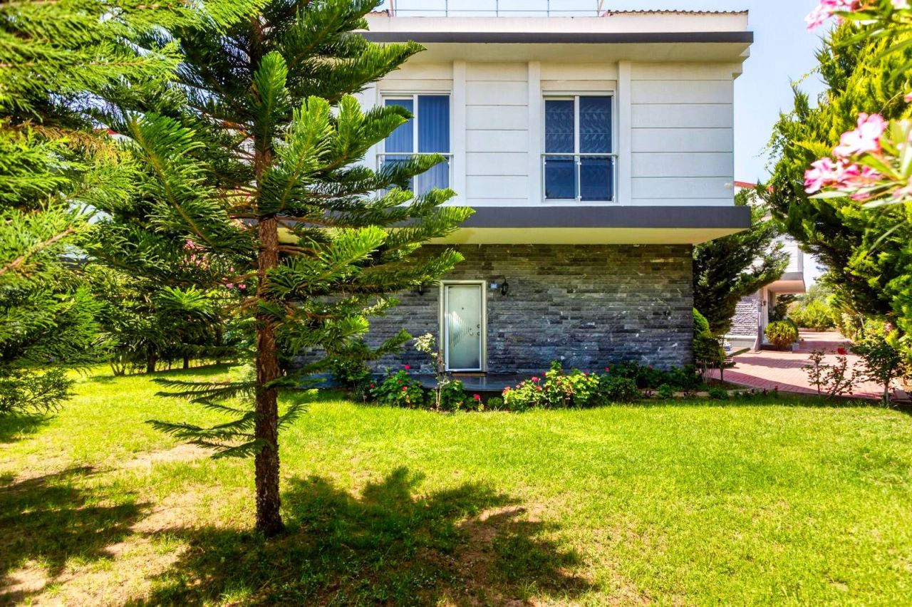 Вилла в Анталии, Турция, 250 м2 фото 2