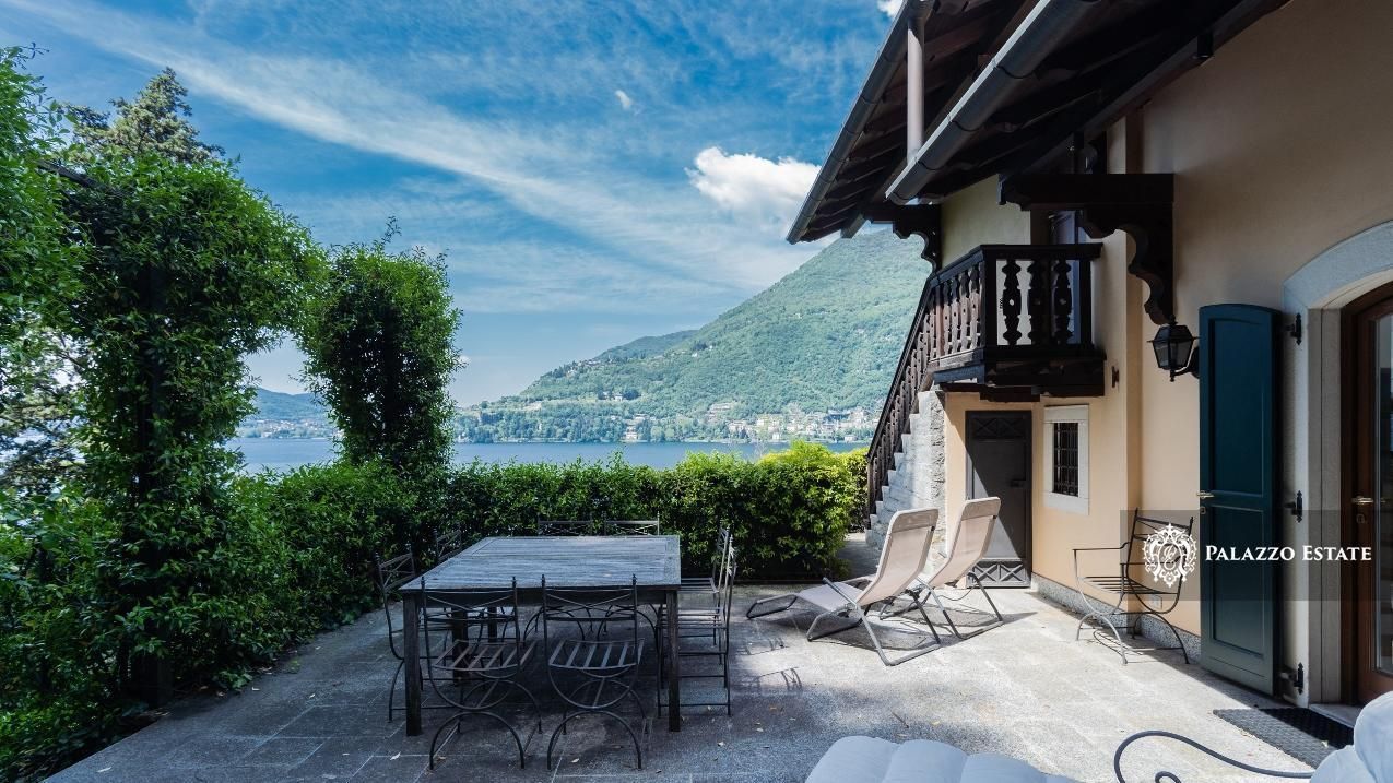 Вилла у озера Комо, Италия, 250 м2 фото 4