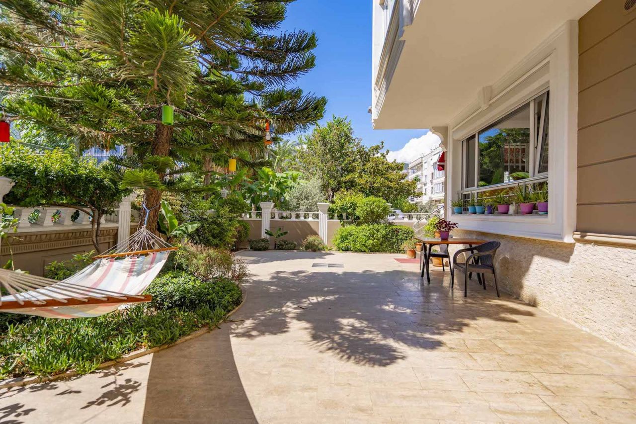 Квартира в Алании, Турция, 140 м2 фото 4