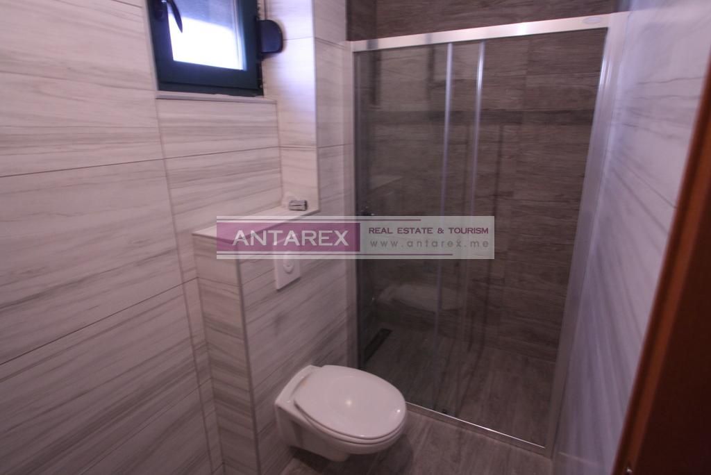 Апартаменты в Доброте, Черногория, 40 м2 фото 3