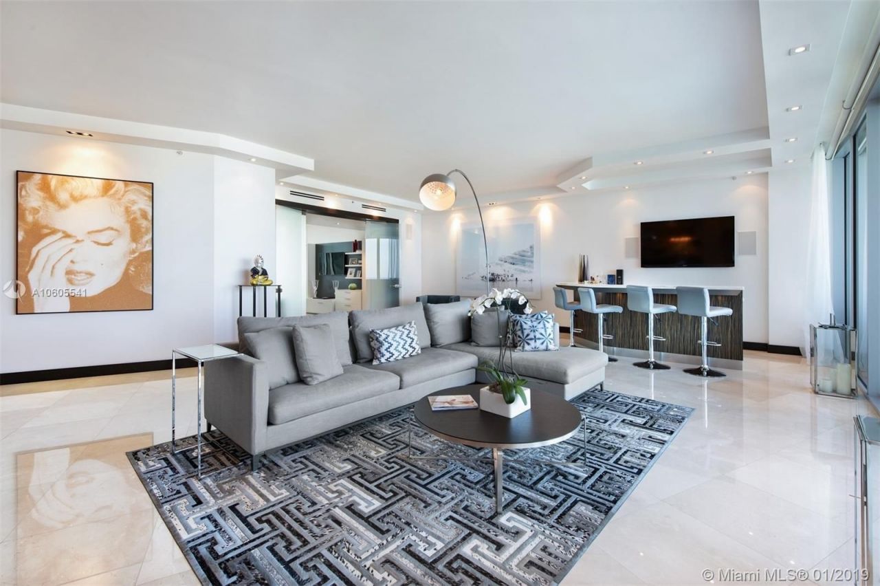 Квартира в Майами, США, 300 м2 фото 3