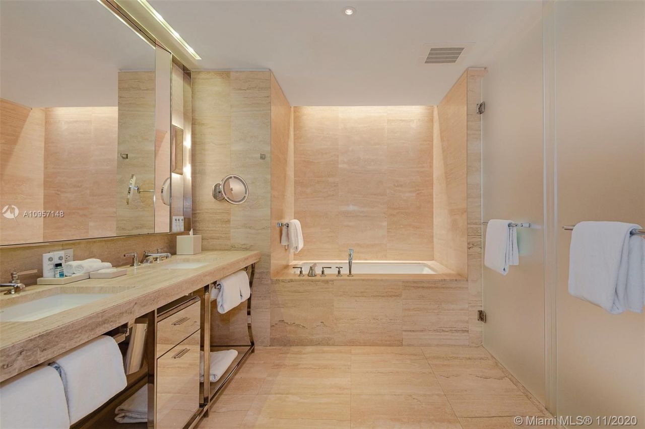 Квартира в Майами, США, 100 м2 фото 3