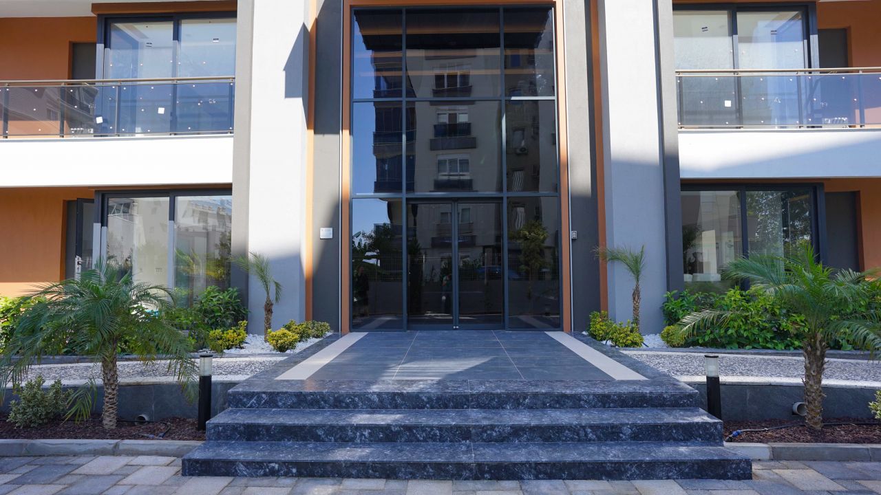 Квартира в Анталии, Турция, 60 м2 фото 2