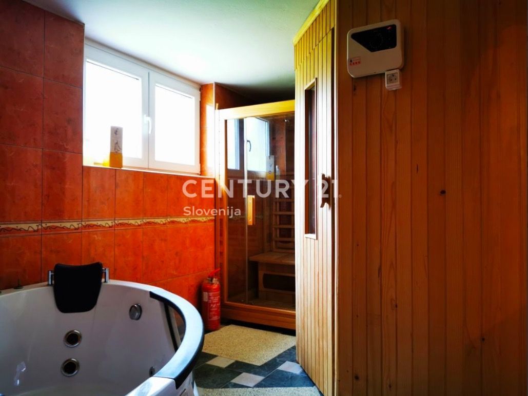 Дом в Птуе, Словения, 270 м2 фото 3