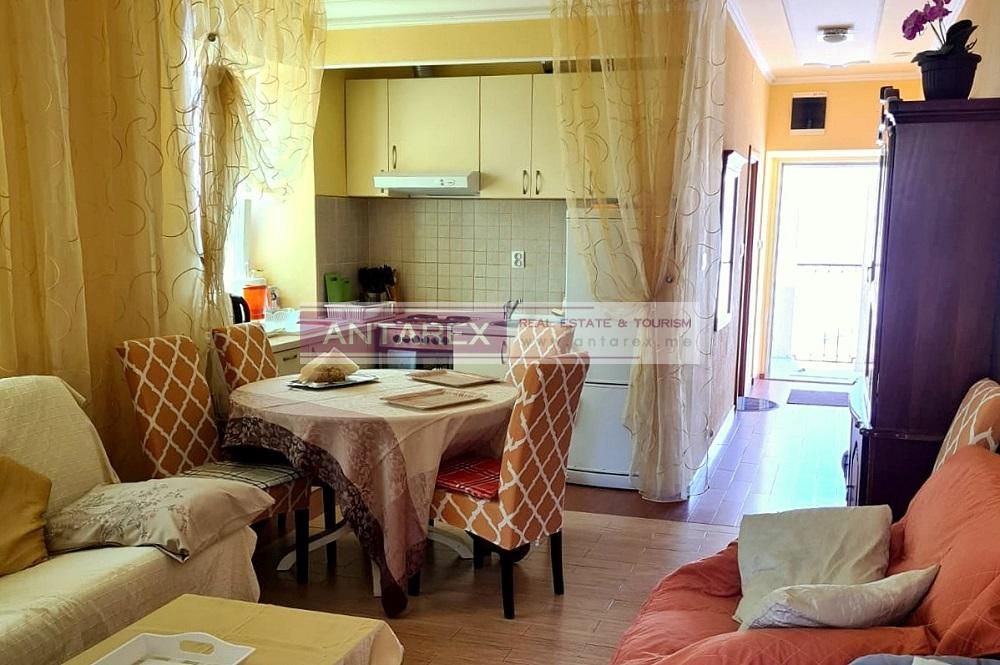 Апартаменты в Херцег-Нови, Черногория, 73 м2 фото 5