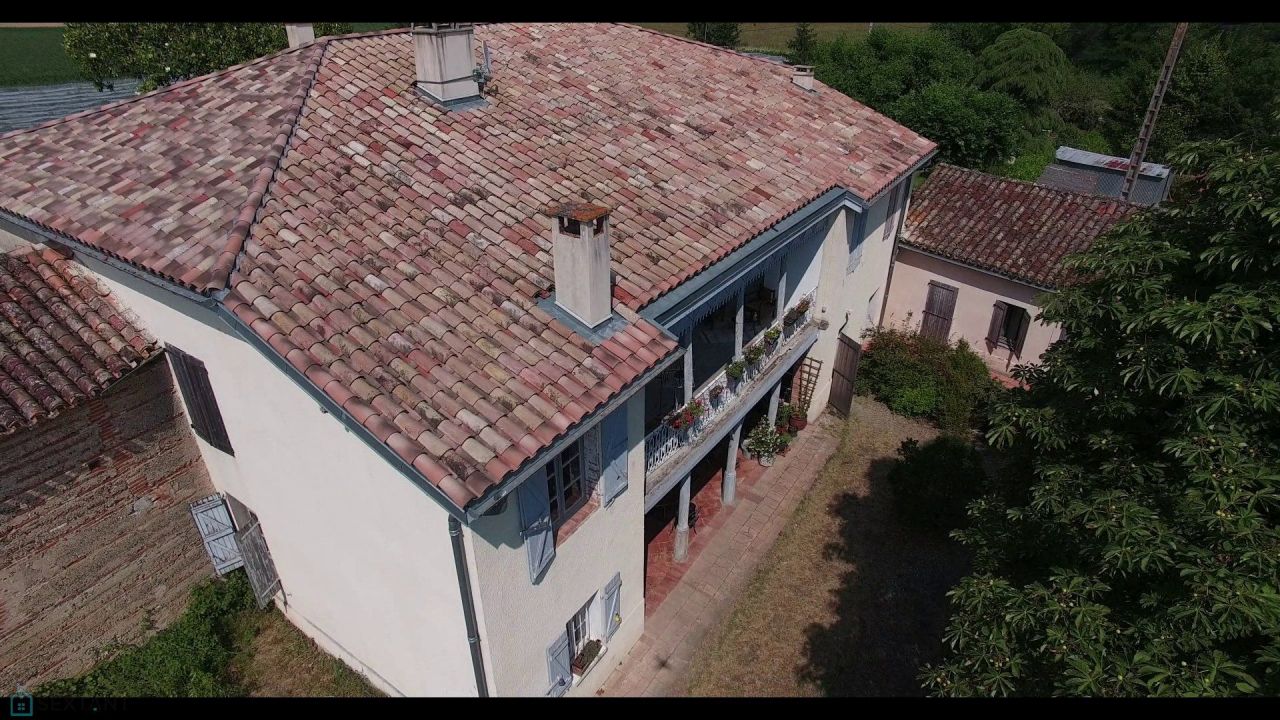 Дом в Ло и Гаронне, Франция фото 3