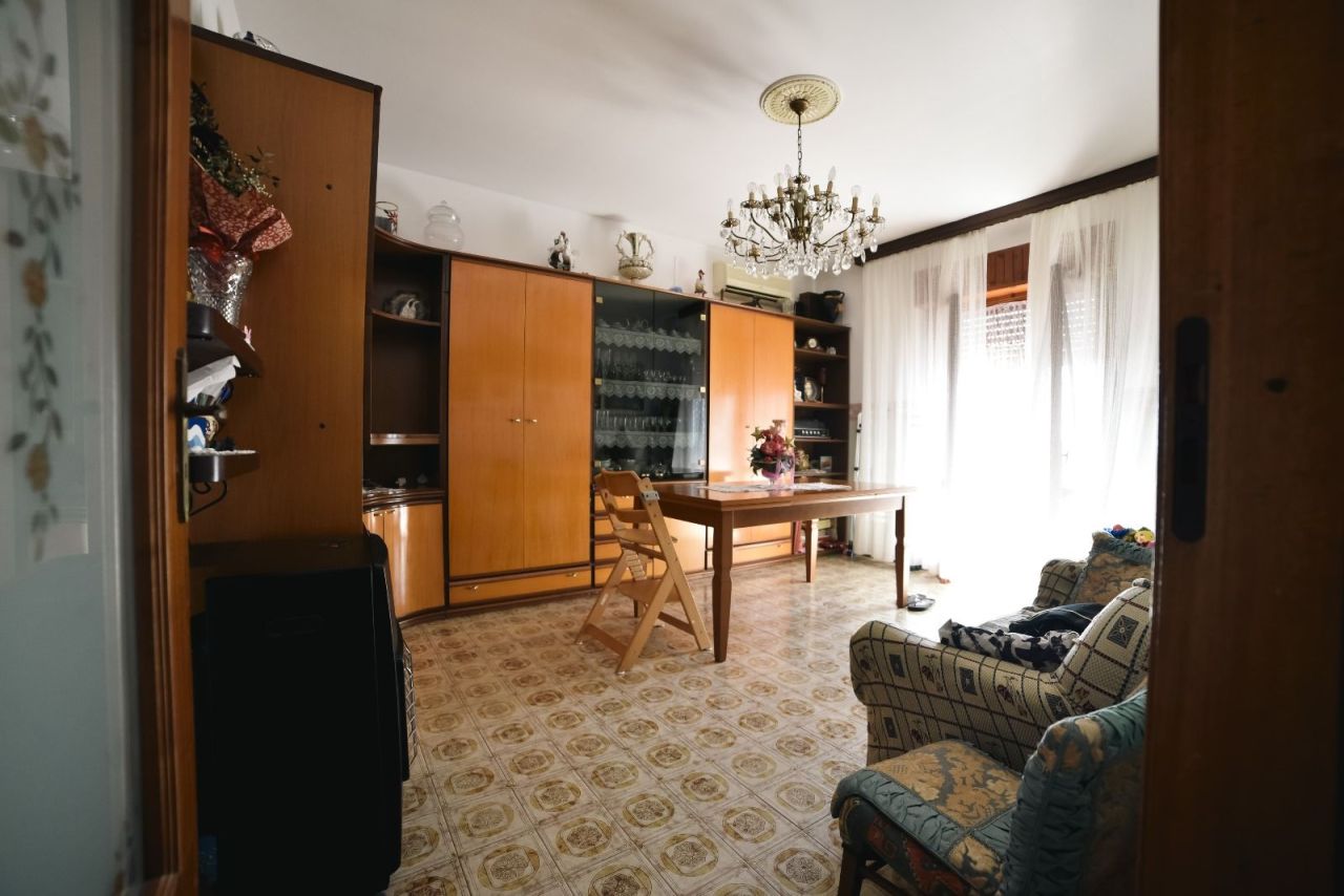 Квартира в Санта-Мария дель Чедро, Италия, 135 м2 фото 3