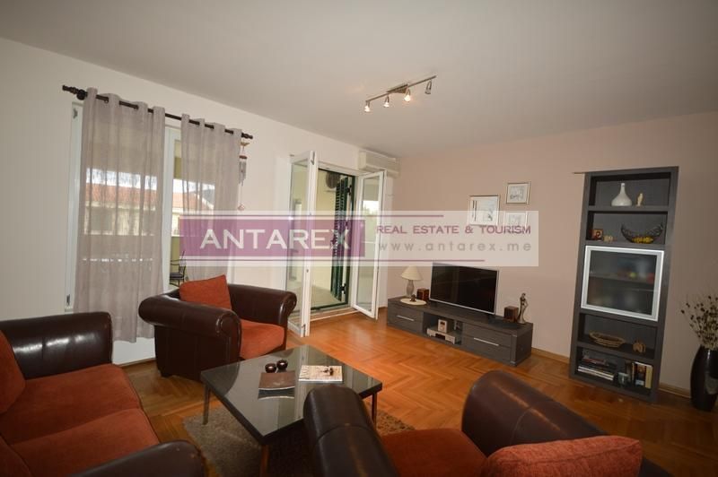 Апартаменты в Херцег-Нови, Черногория, 99 м2 фото 3