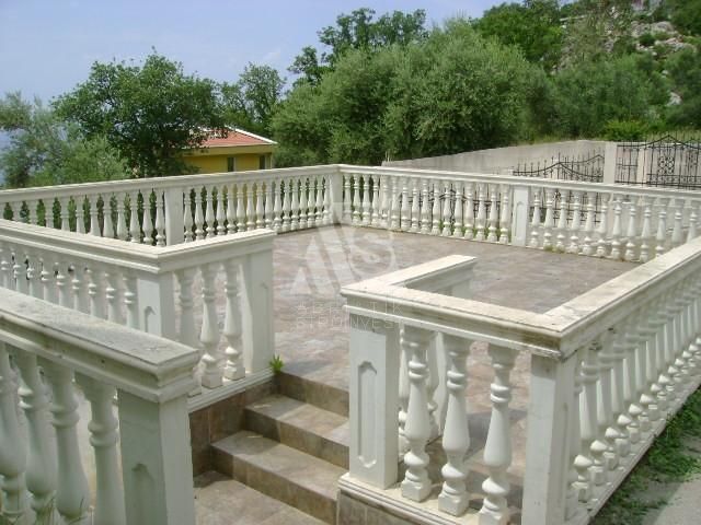 Дом в Баре, Черногория, 300 м2 фото 2
