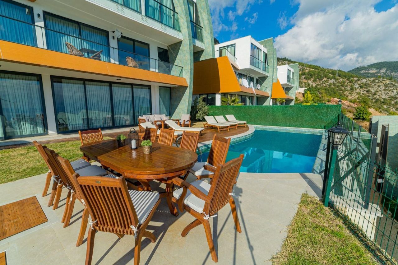 Вилла в Алании, Турция, 300 м2 фото 2