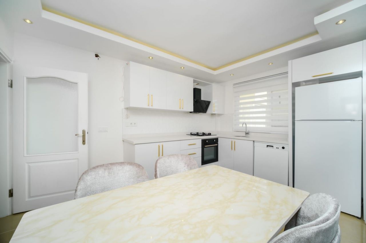 Квартира в Алании, Турция, 110 м2 фото 3