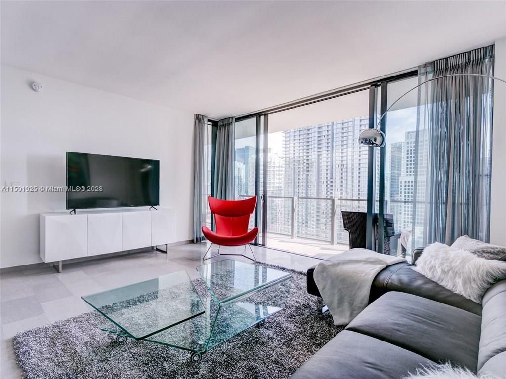 Квартира в Майами, США, 90 м2 фото 2