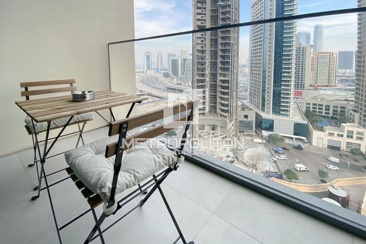 Апартаменты в Дубае, ОАЭ, 59 м2 фото 2