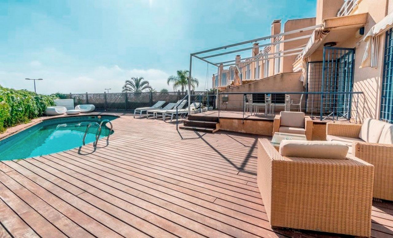 Вилла в Деэса-де-Кампоаморе, Испания, 122 м2 фото 2