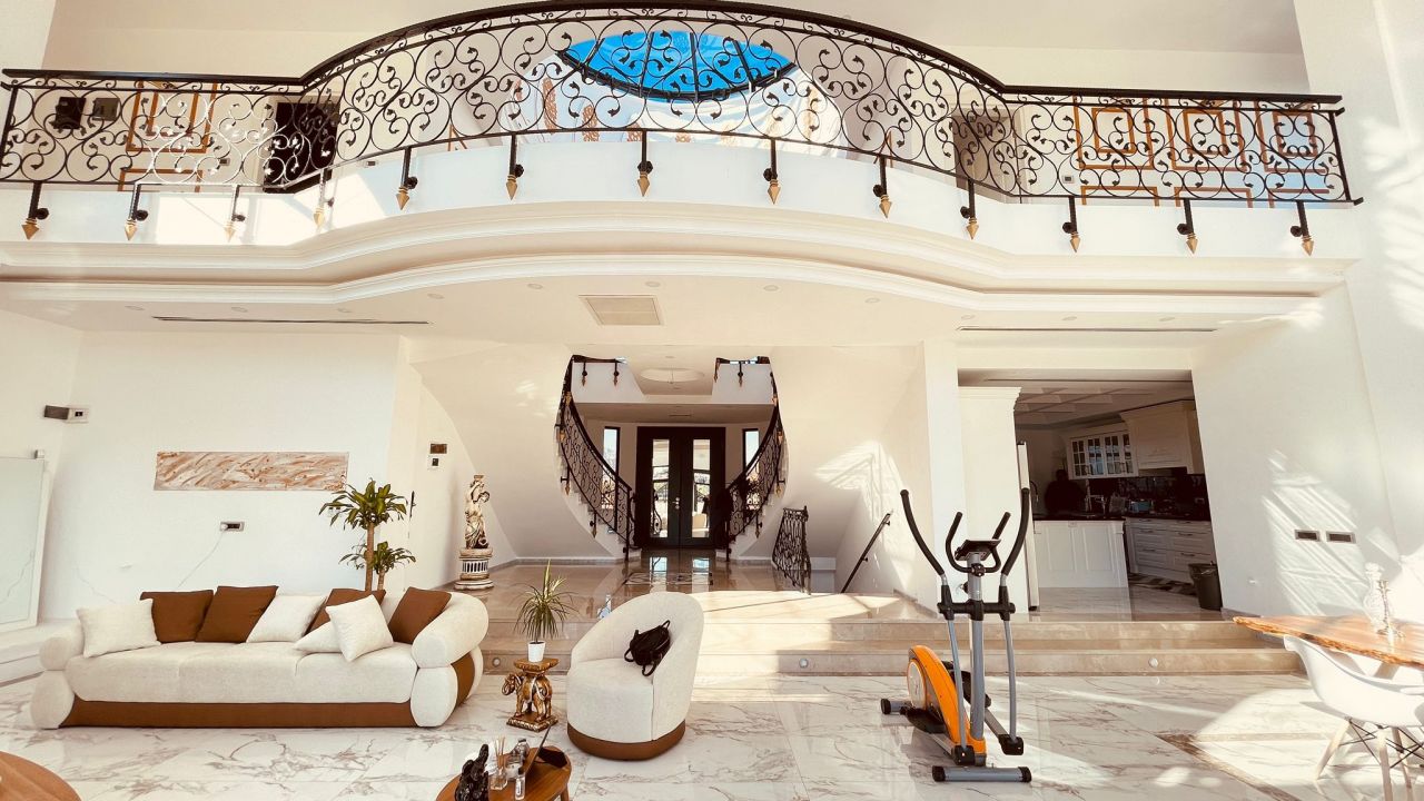 Вилла в Анталии, Турция, 920 м2 фото 3