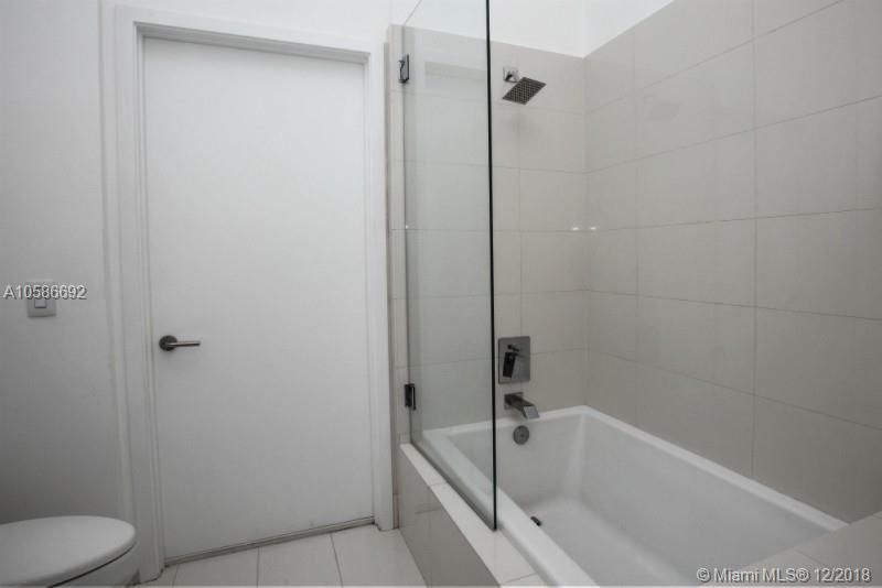 Апартаменты в Майами, США, 90 м2 фото 5