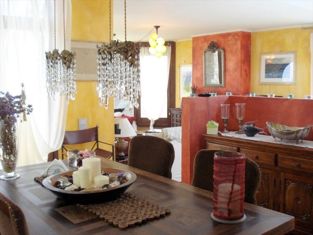 Дом в Афинах, Греция, 360 м2 фото 2