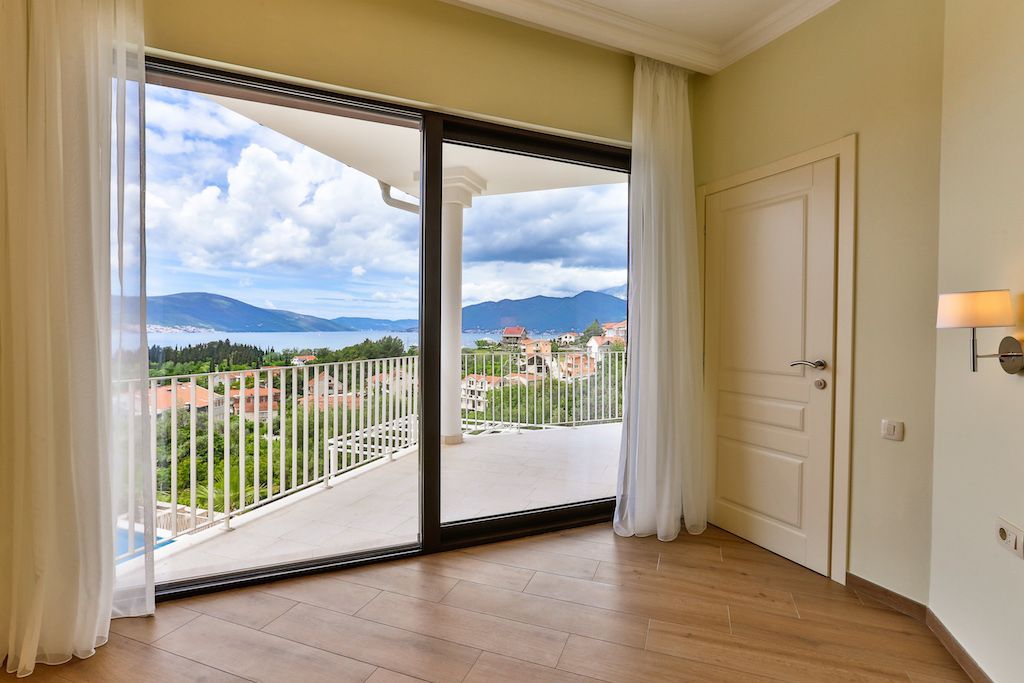 Вилла в Тивате, Черногория, 290 м2 фото 5