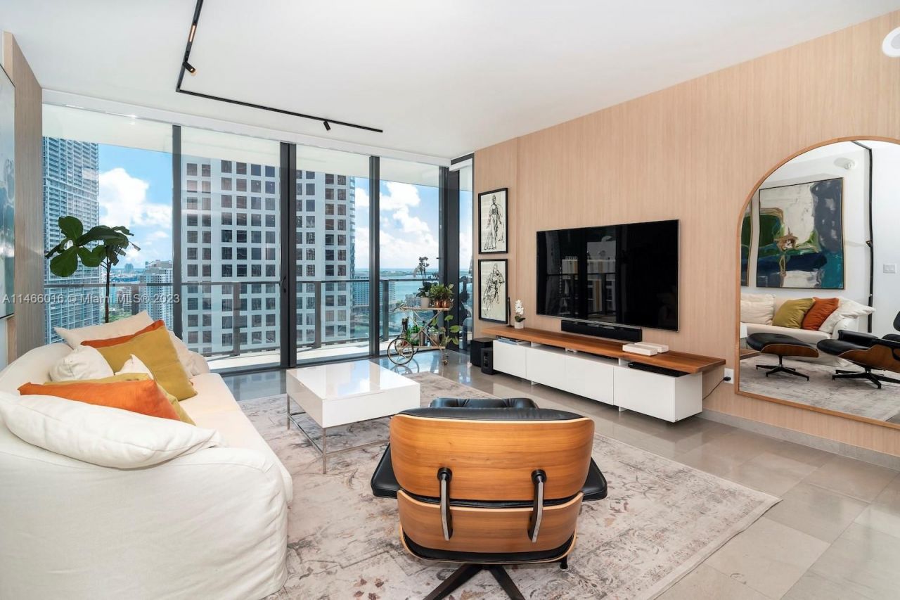 Квартира в Майами, США, 180 м2 фото 2