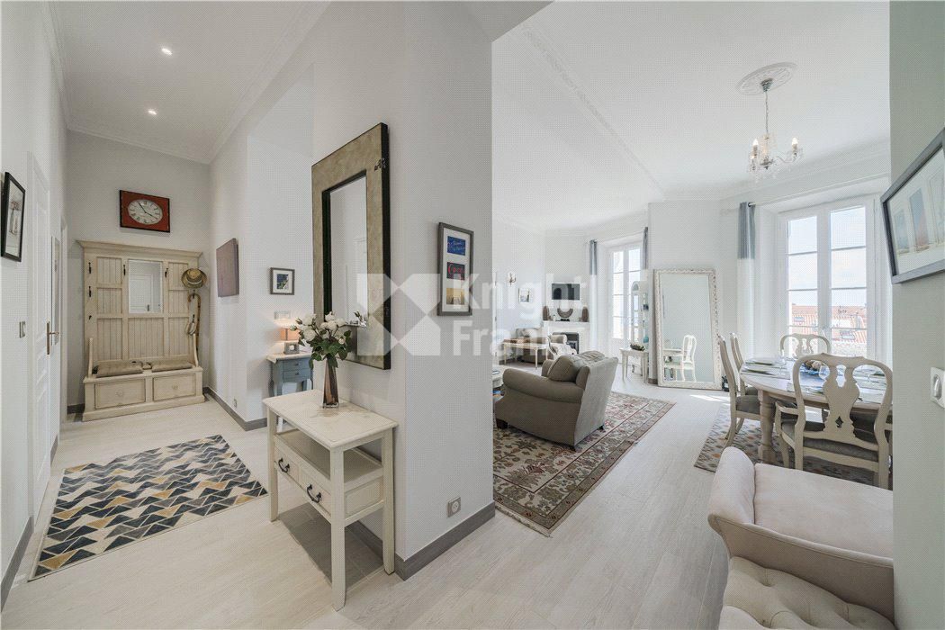 Апартаменты в Каннах, Франция, 130 м2 фото 2