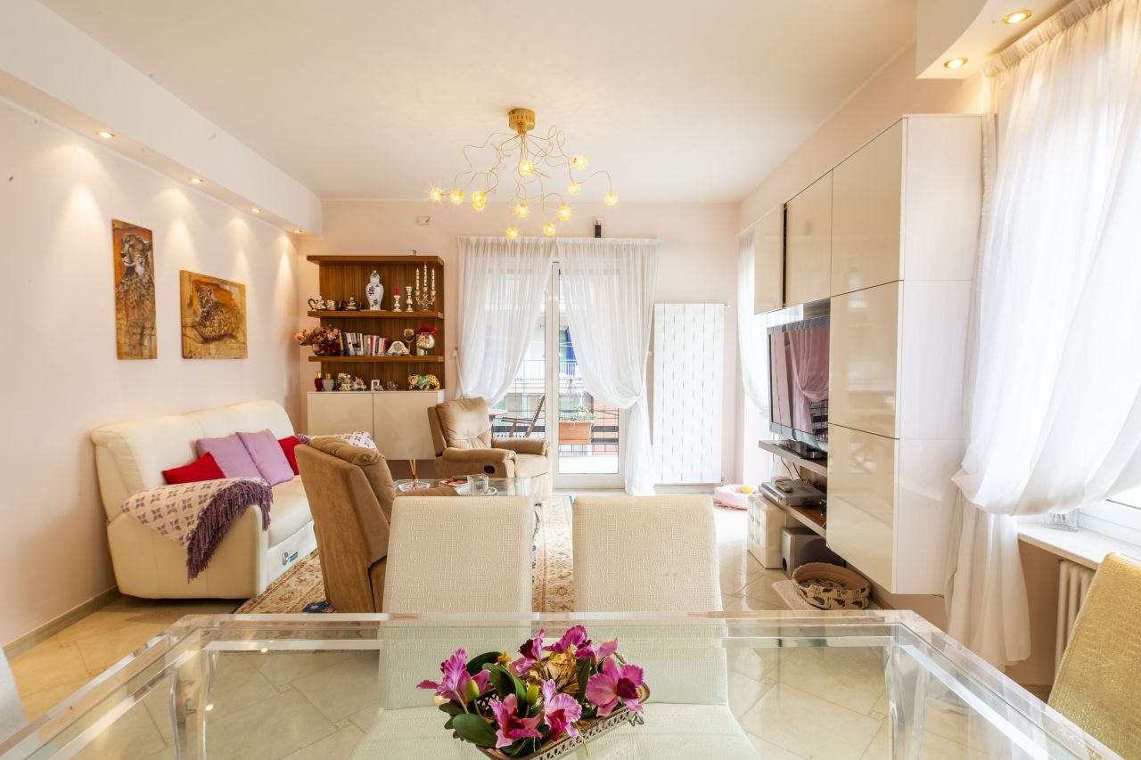 Квартира в Алассио, Италия, 111 м2 фото 4