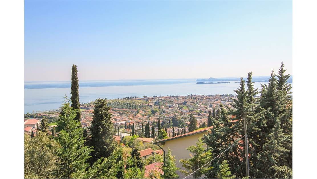 Вилла у озера Гарда, Италия, 150 м2 фото 4