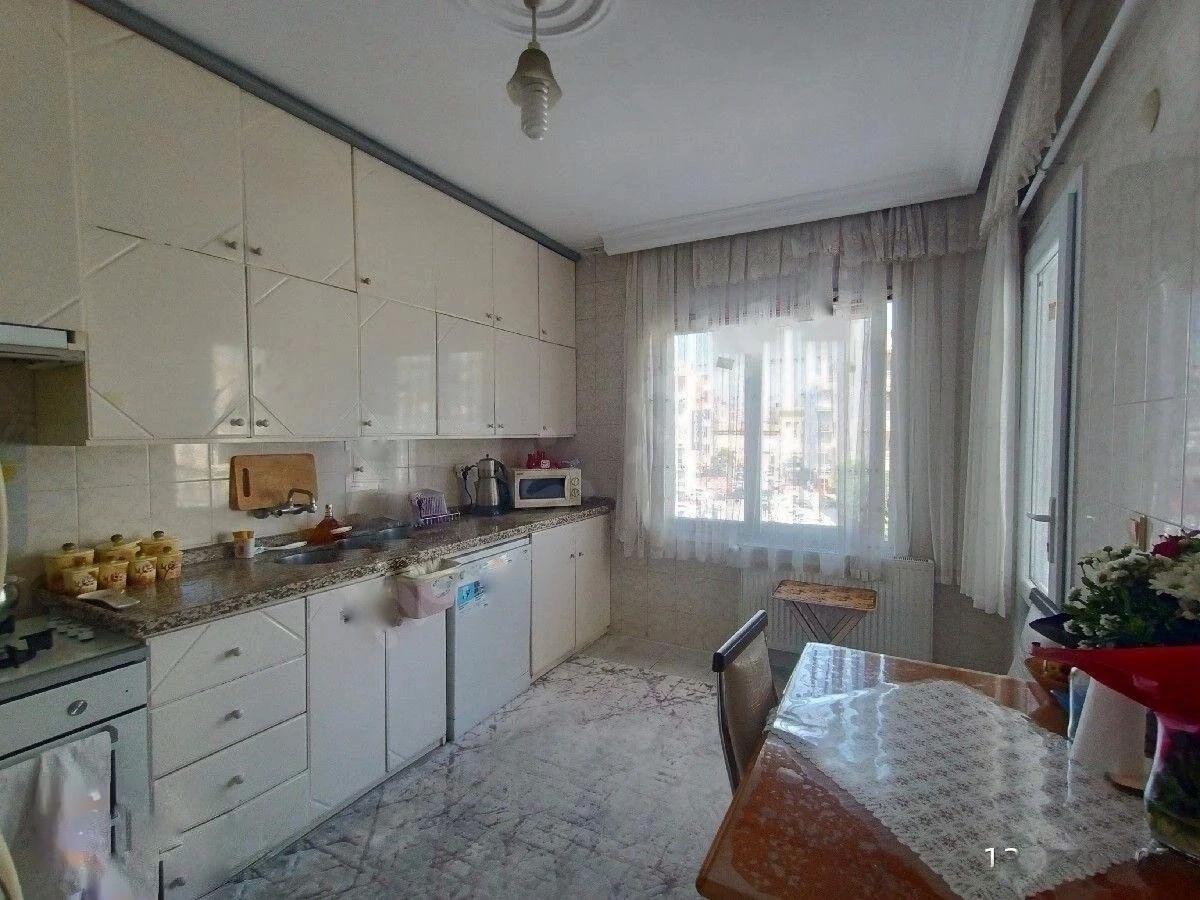 Квартира в Мерсине, Турция, 130 м2 фото 2