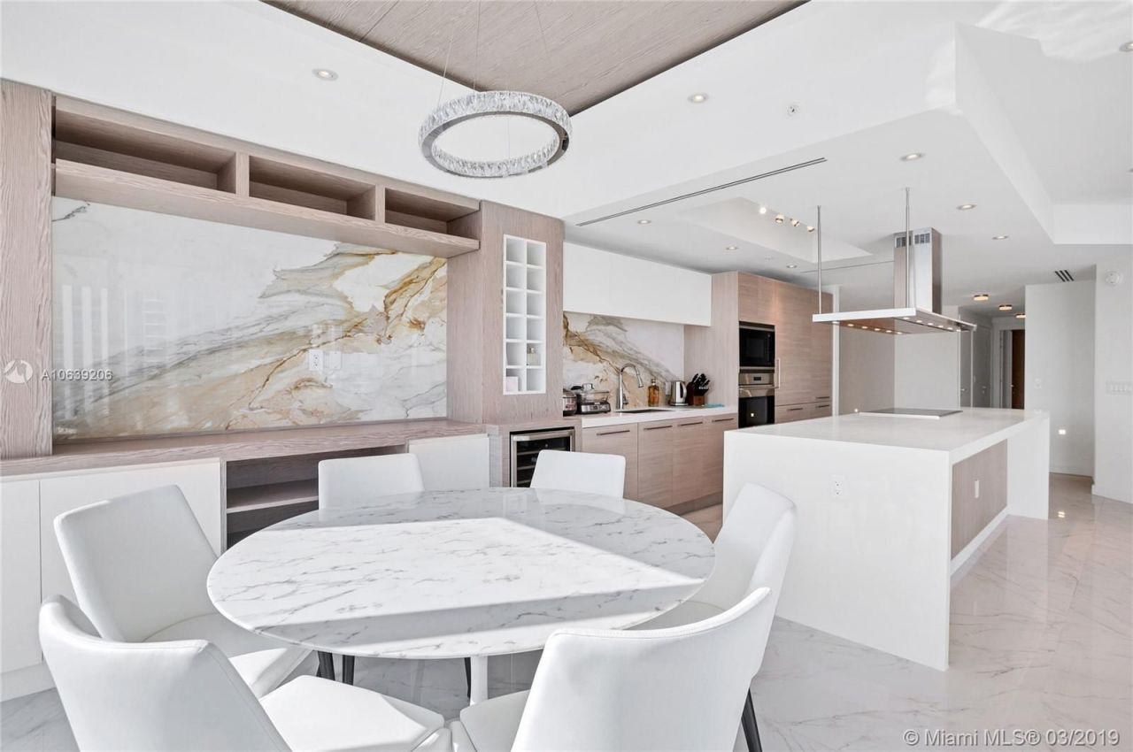 Квартира в Майами, США, 250 м2 фото 4