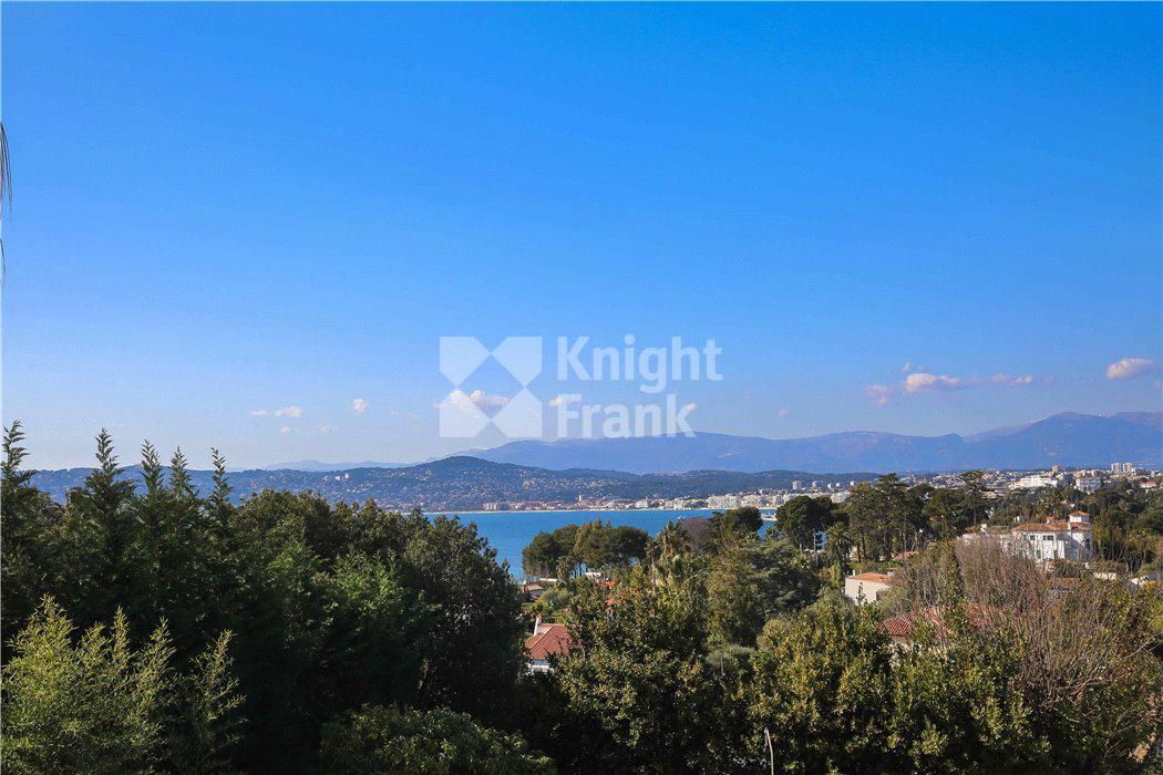 Вилла в Кап д’Антиб, Франция, 450 м2 фото 3