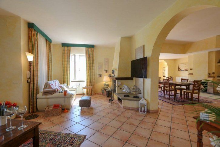 Вилла в Монтескудайо, Италия, 330 м2 фото 5