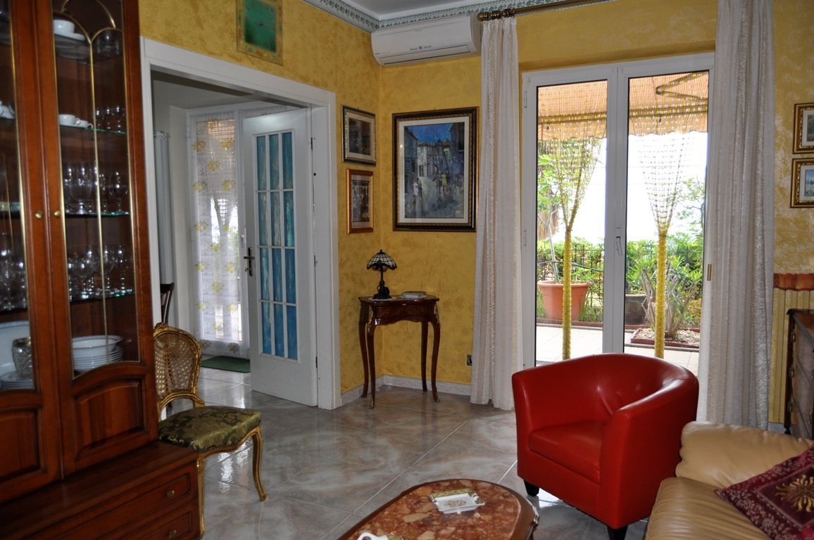 Квартира в Сан-Ремо, Италия, 85 м2 фото 2
