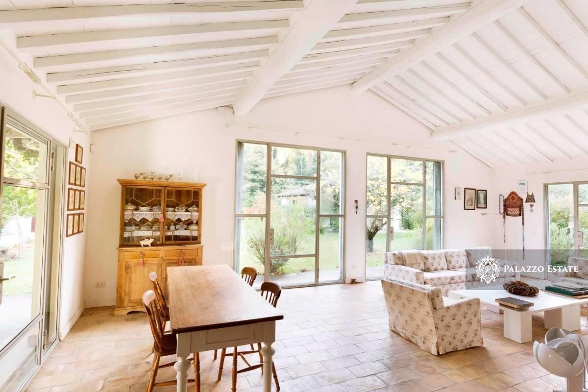 Дом в Камайоре, Италия, 410 м2 фото 2